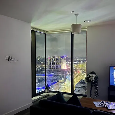 Premium Deals L Last-minute L 4 Min Walk To Library L 18th Floor 2 Bed 2 Bath Centre Penthouse With Gym & Netflix By Jvt Short Lets Apartamento
